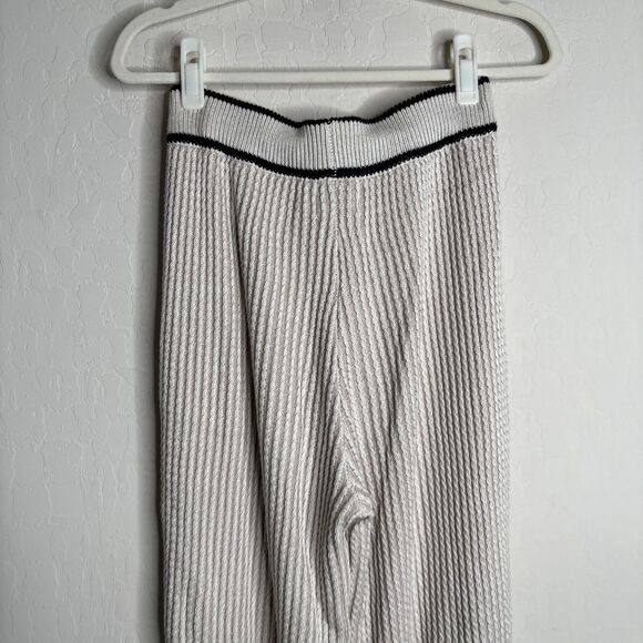 Sancia Josefina Knit Set - Picture 11 of 11